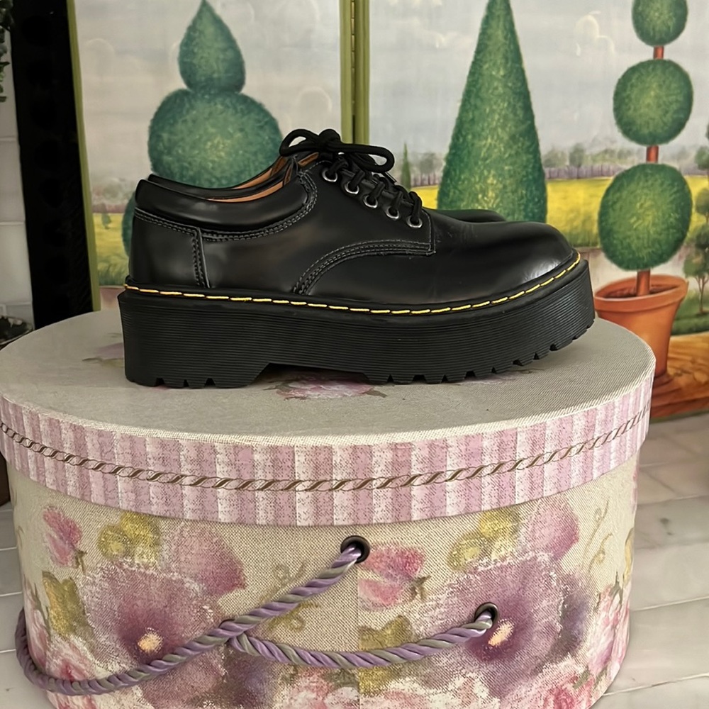 Dr. Marten oxfords